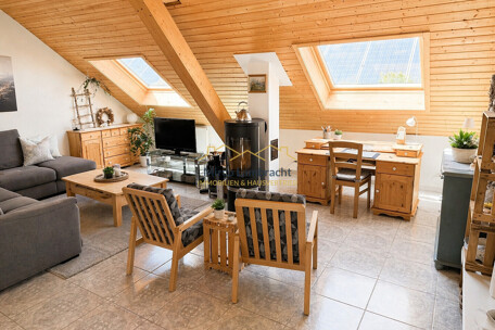 Helles Wohnzimmer