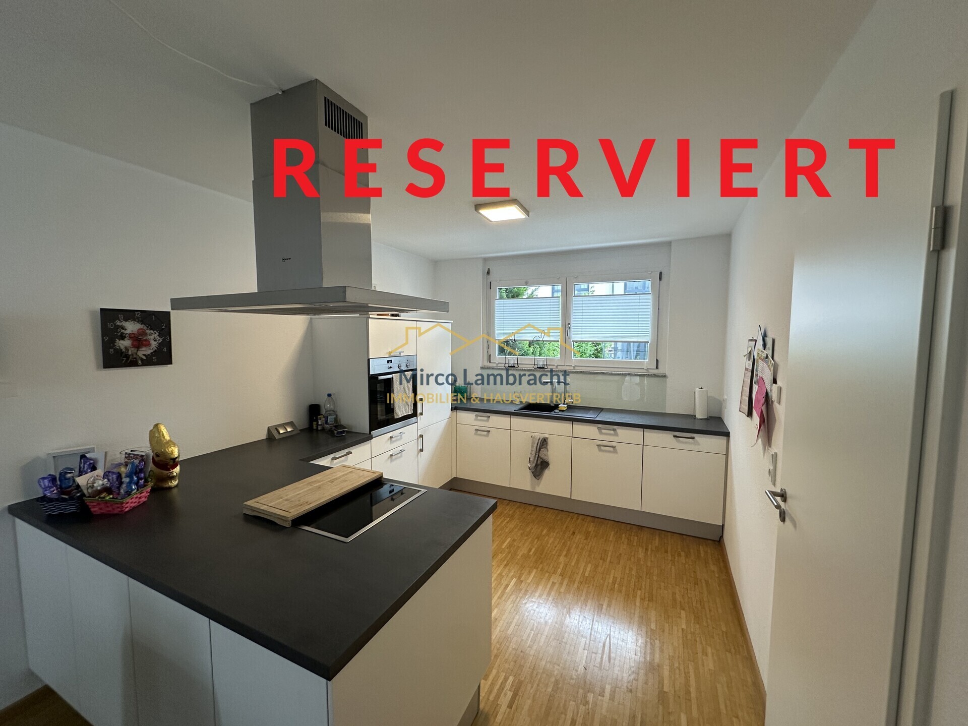 RESERVIERT
