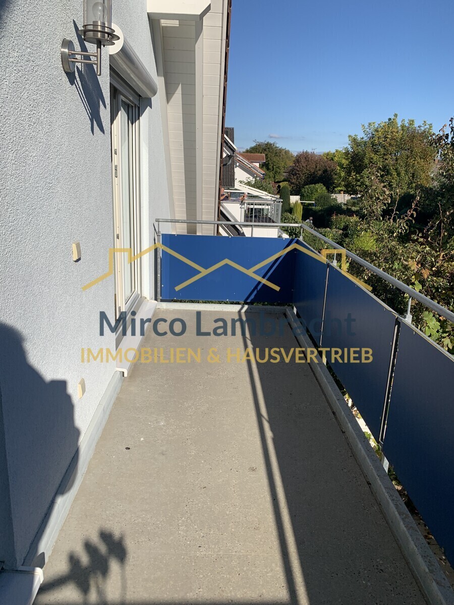 Balkon 1von2