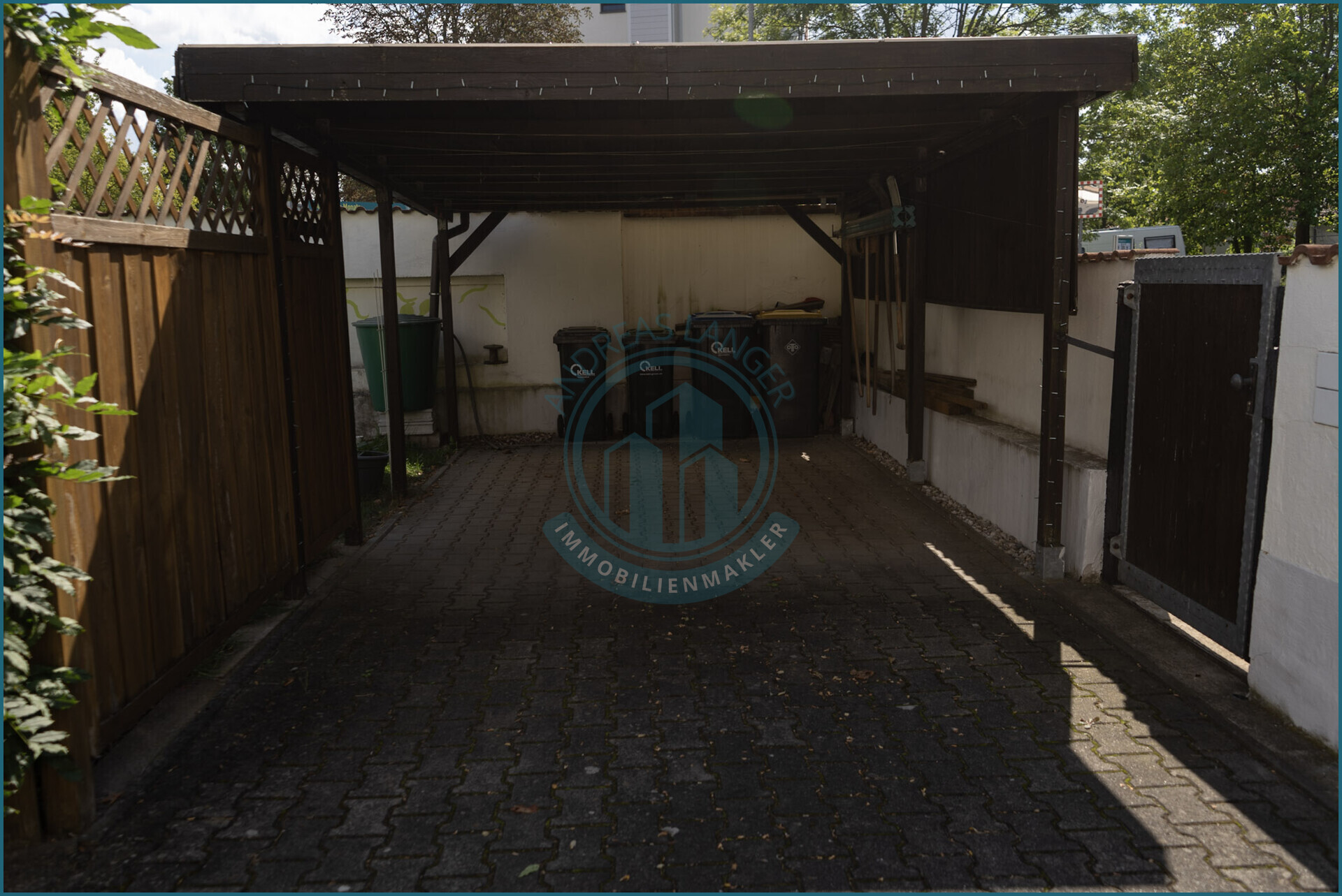 Carport