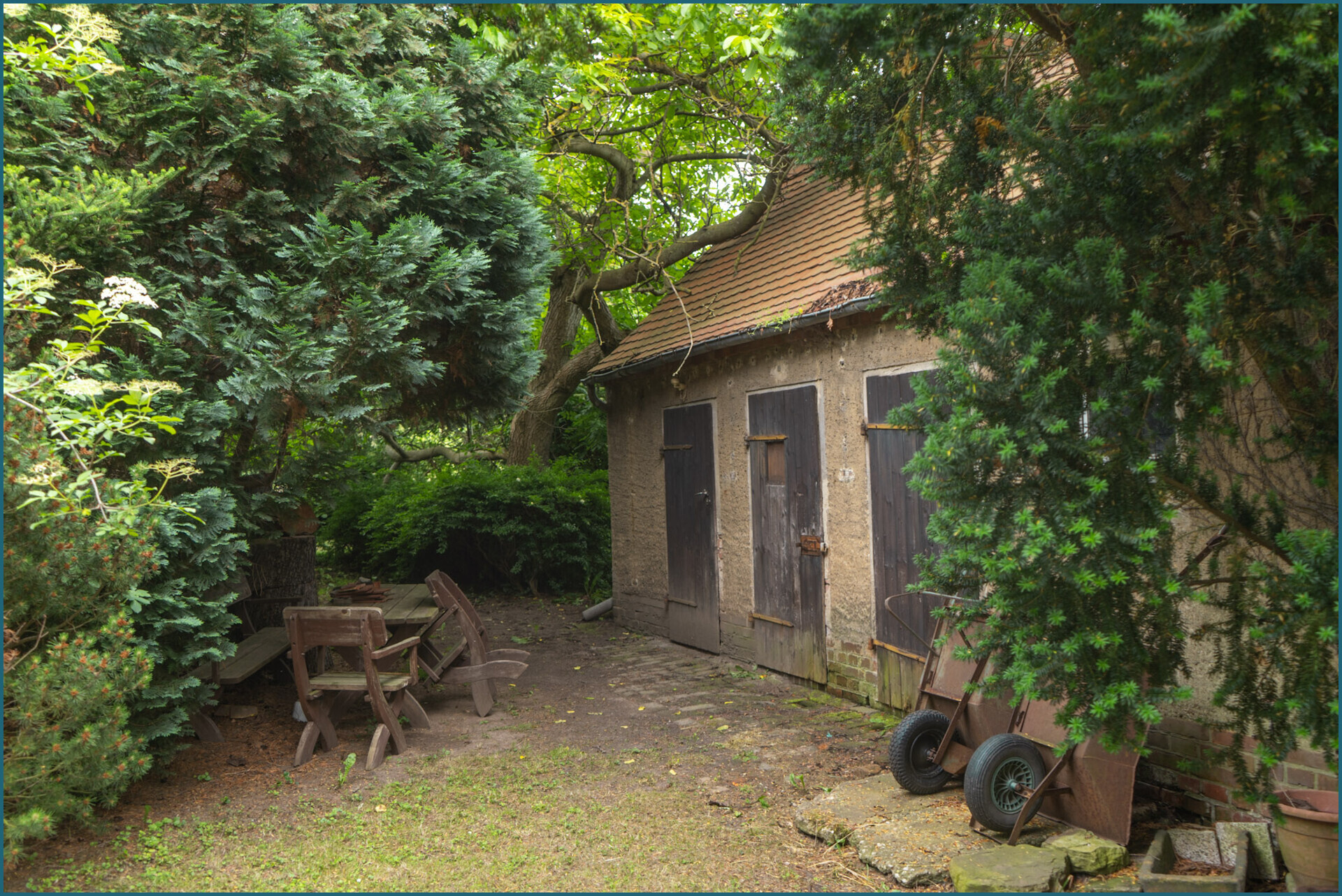 Werkstatt und Schuppen