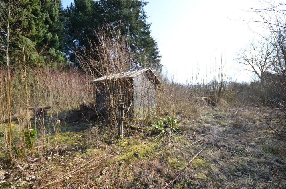 Grundstück