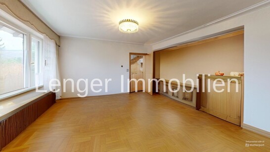 Wohnzimmer unmöbliert