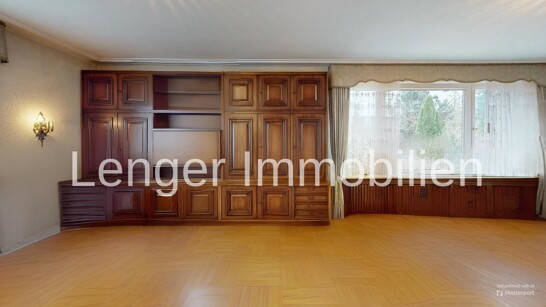 Wohnzimmer unmöbliert