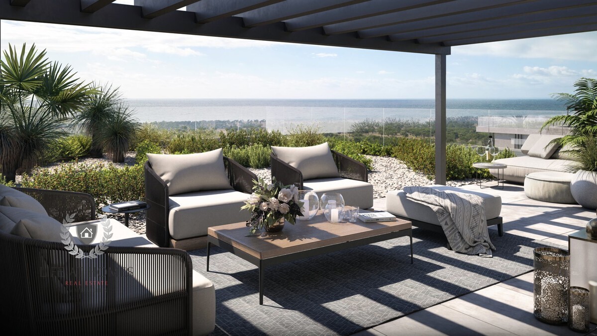 Panorama Apartments_Rooftop Day