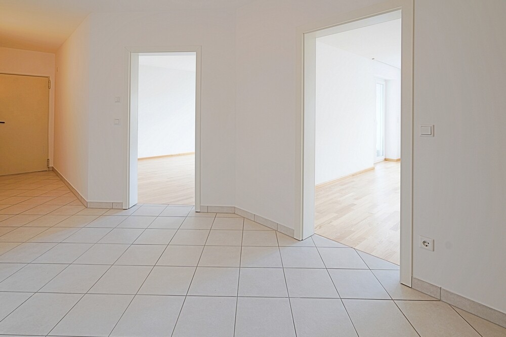 Wohnung1: Flur Souterrain