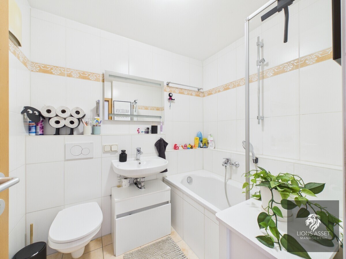 Badezimmer 1. OG