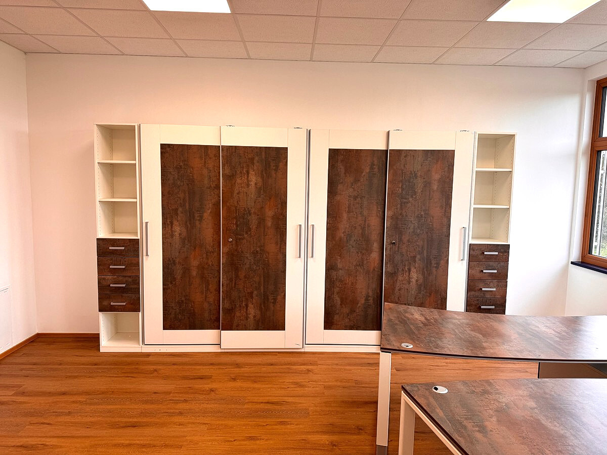Büroschrank