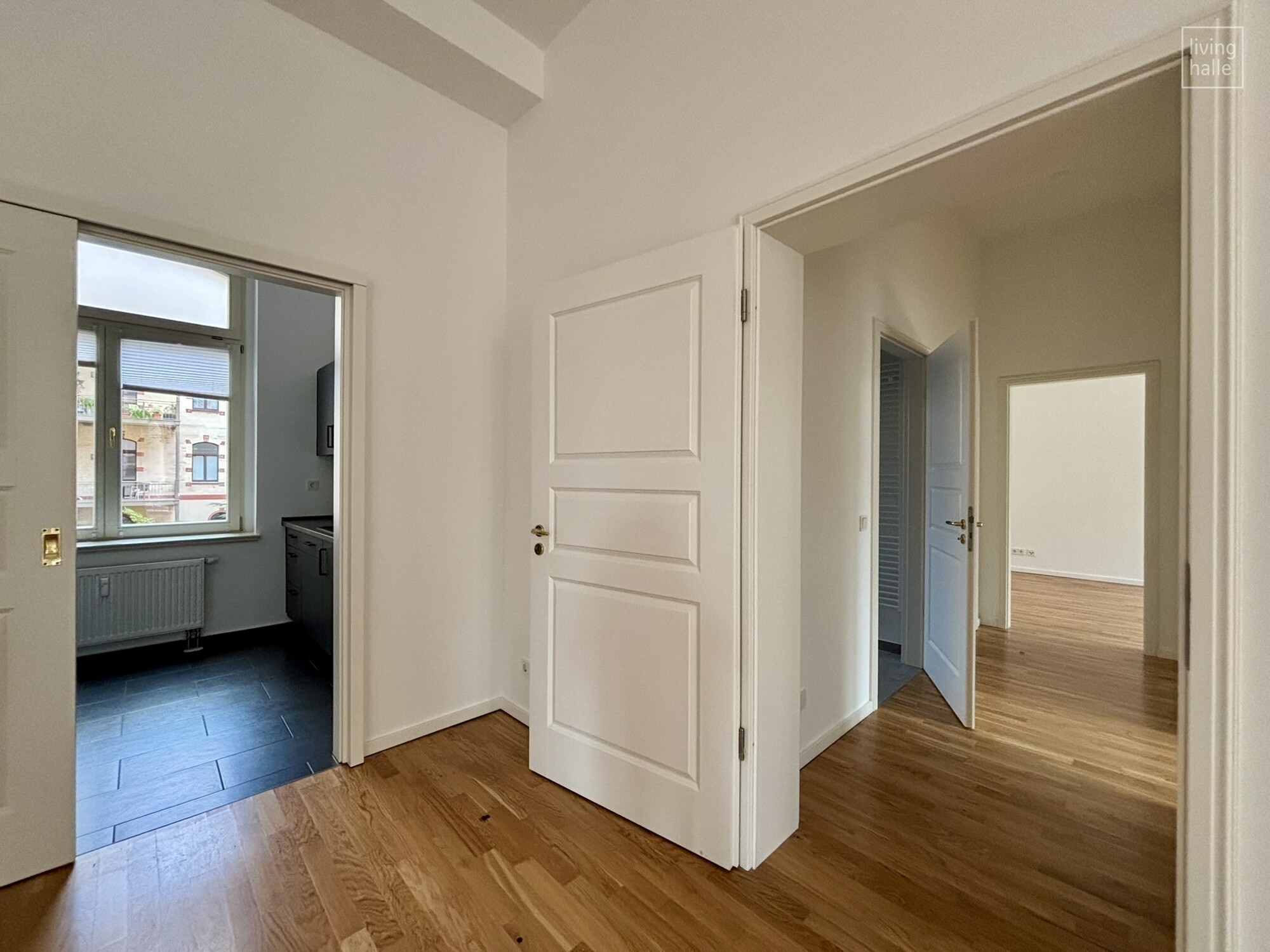 küche und zweiter flur