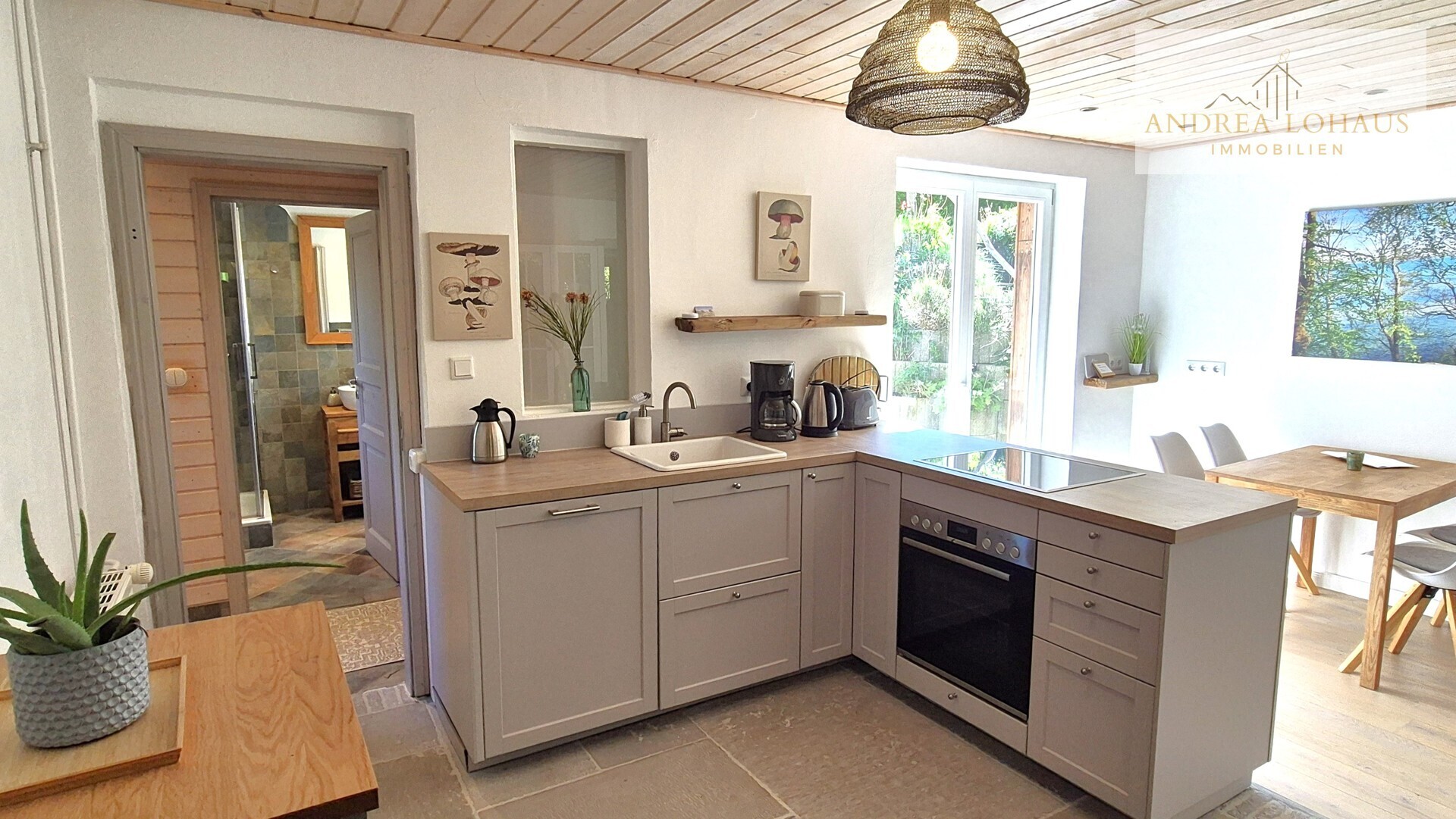 Küche Ansicht 1