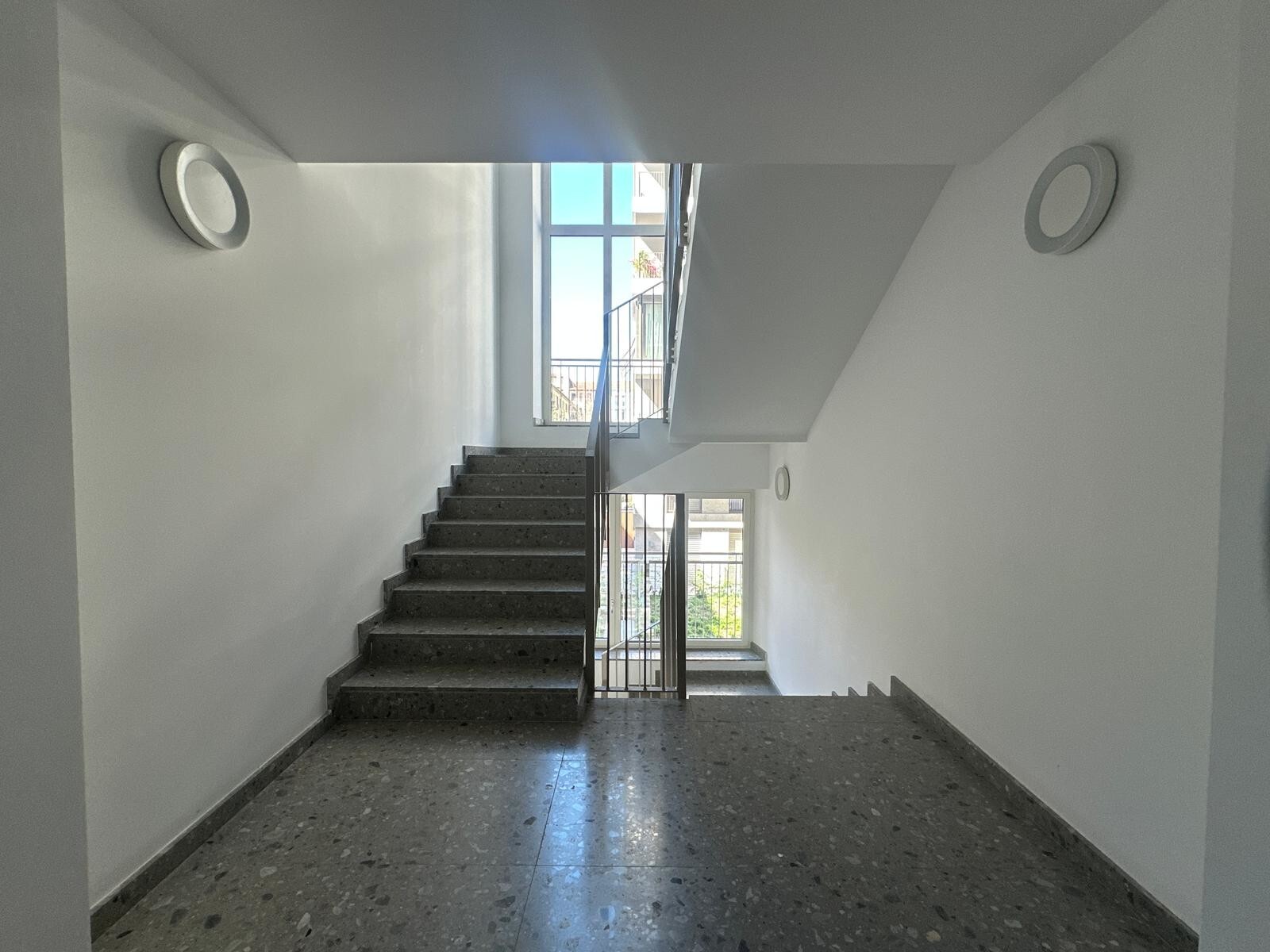 PHOTO-2025-04-01-12-10-30 7