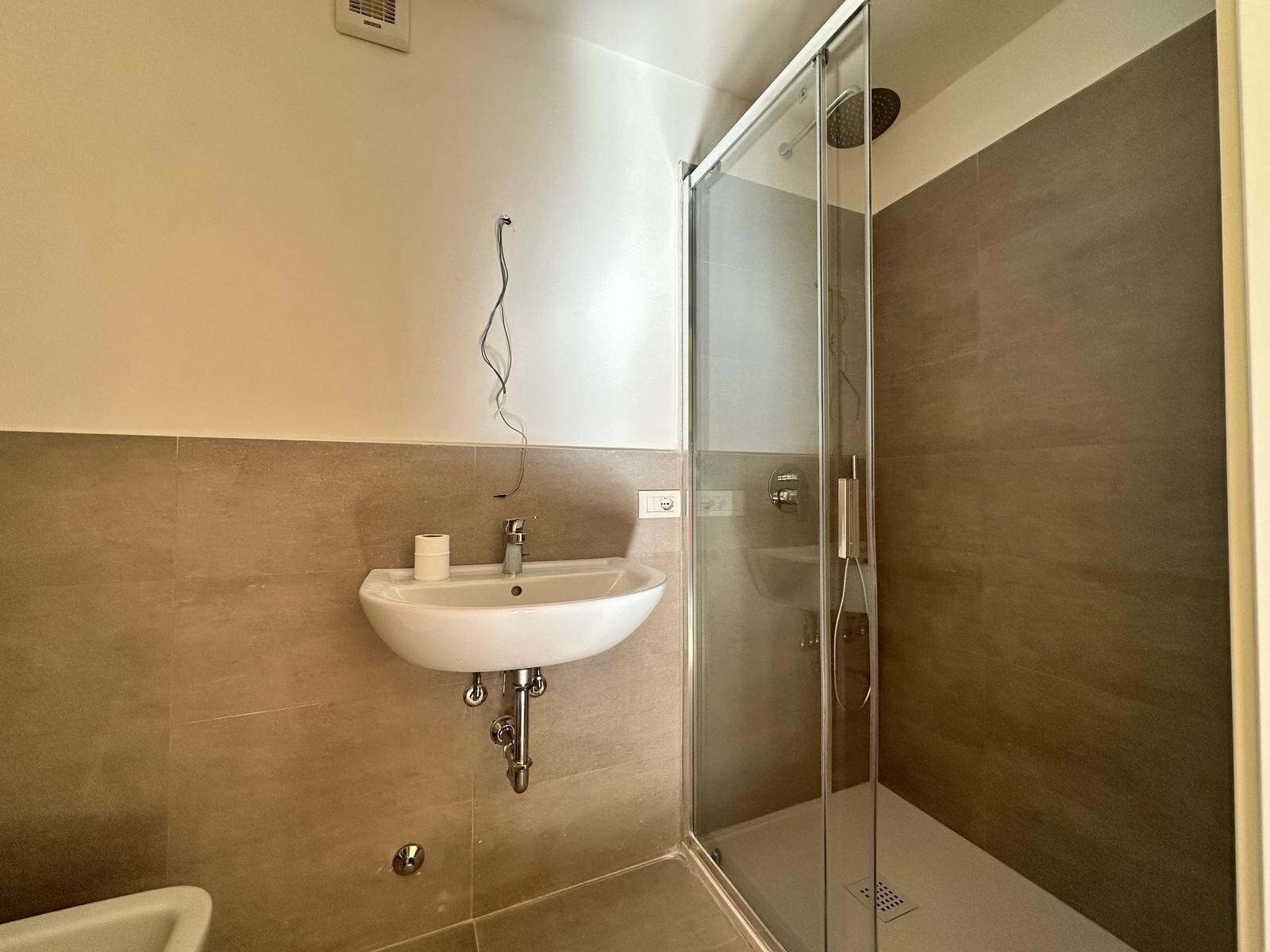 91ff878d-0870-4914-8a92-fdc1969e70e1