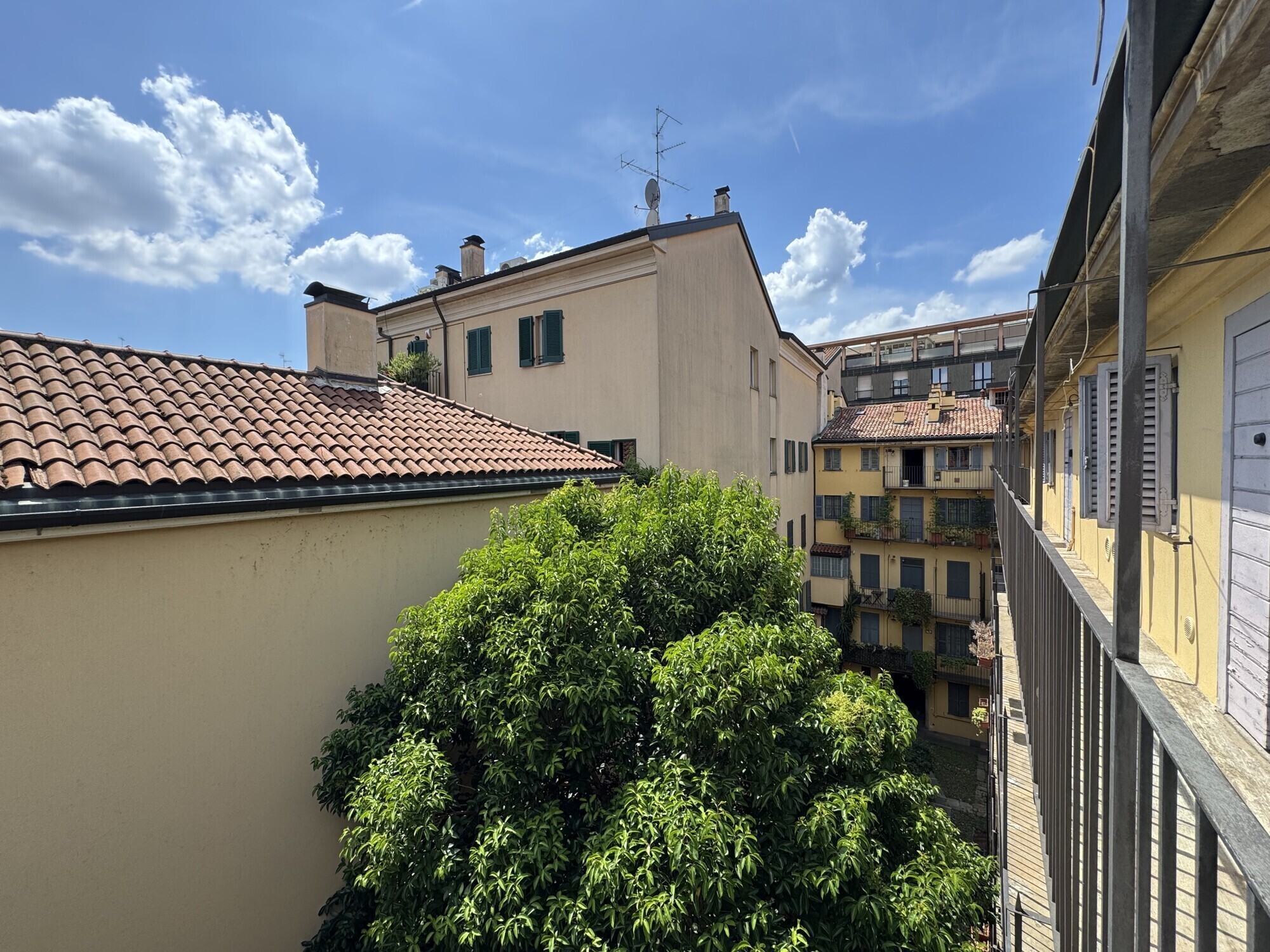 83ca9f24-ffed-45fe-ad02-1db9e12e3f6d