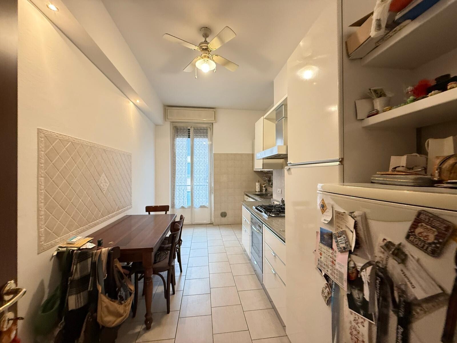 9e0b9b54-c8e8-4e0d-9d52-06bf7abd87aa