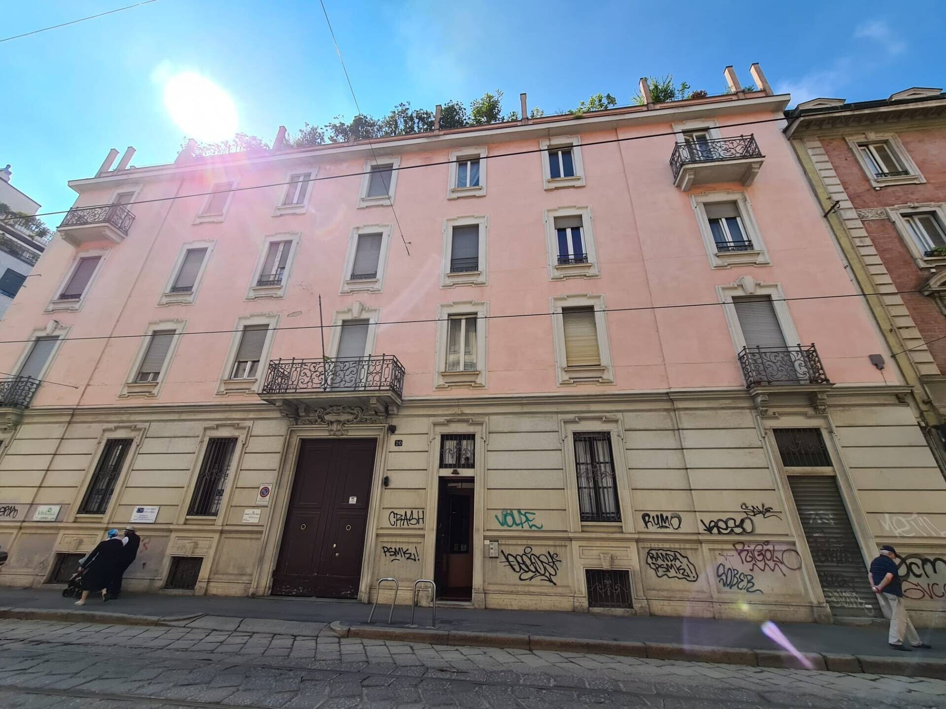 64476517-0df8-492c-ac1e-fb872f25969c