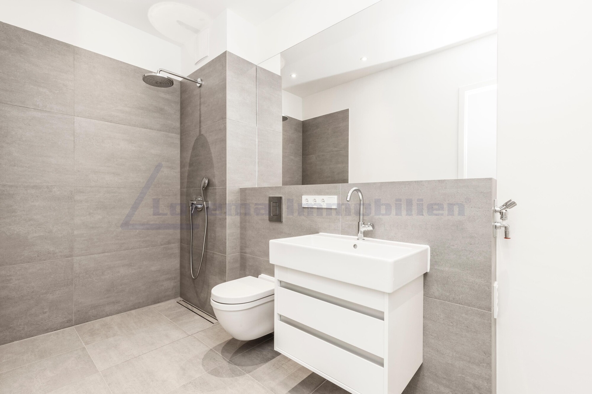 Badezimmer 1