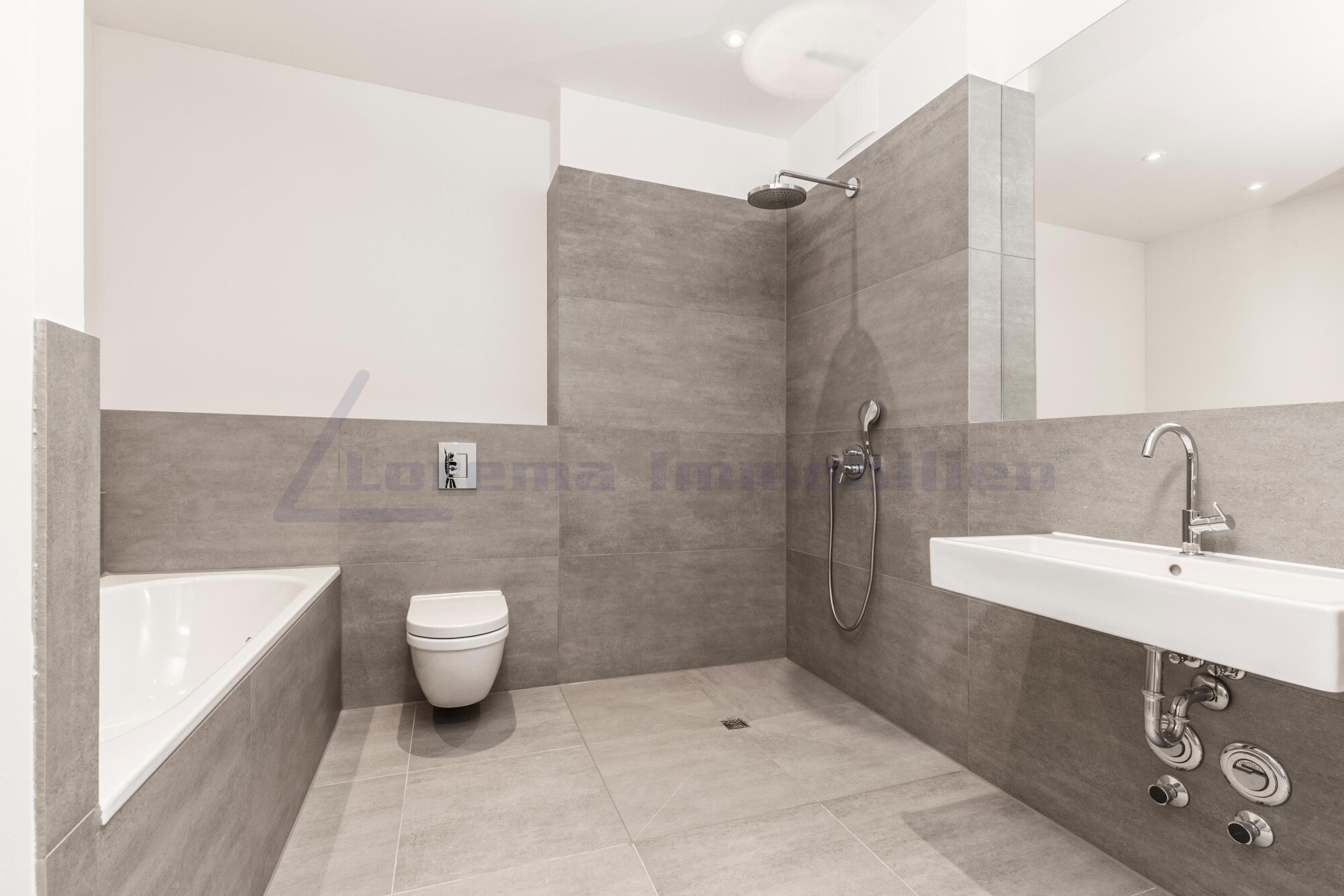 Badezimmer 1 mit Dusch