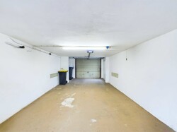 Einfamilienhaus mit Baugrundstück in Nalbach-Piesbach