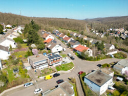 Stilvoll saniertes Einfamilienhaus in Saarbrücken 