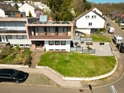 Stilvoll saniertes Einfamilienhaus in Saarbrücken 