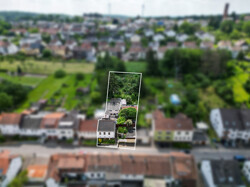 Großzügiges Grundstück mit Altbestand in Riegelsberg