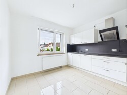 Hochparterrewohnung mit Balkon in Dillingen-Pachten
