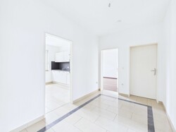 Hochparterrewohnung mit Balkon in Dillingen-Pachten