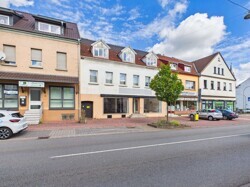 Zentrales Wohn/Geschäftshaus in Saarwellingen 