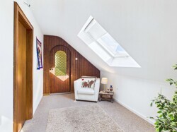 Zweifamilienhaus mit Weitblick in Saarbrücken - Dudweiler