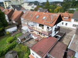 Zweifamilienhaus mit Weitblick in Saarbrücken - Dudweiler
