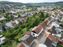 Zweifamilienhaus mit Weitblick in Saarbrücken - Dudweiler