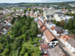 Zweifamilienhaus mit Weitblick in Saarbrücken - Dudweiler