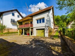 Einfamilienhaus  Beckingen-Erbringen Außenbereich