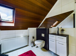 Einfamilienhaus  Beckingen-Erbringen Dachgeschoss Badezimmer