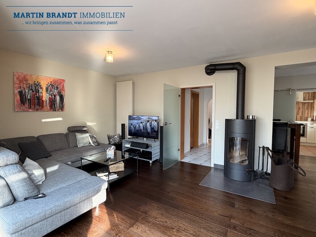 Wohnzimmer mit Kaminofen (zugelassen)