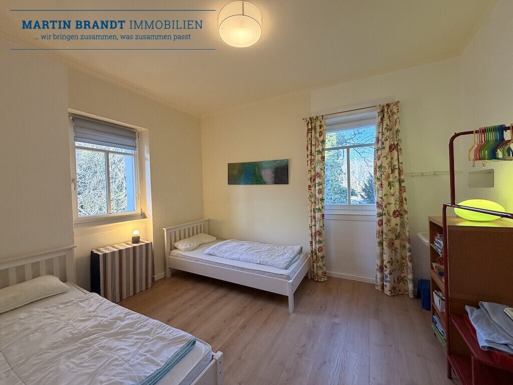 Schlafzimmer 2 OG