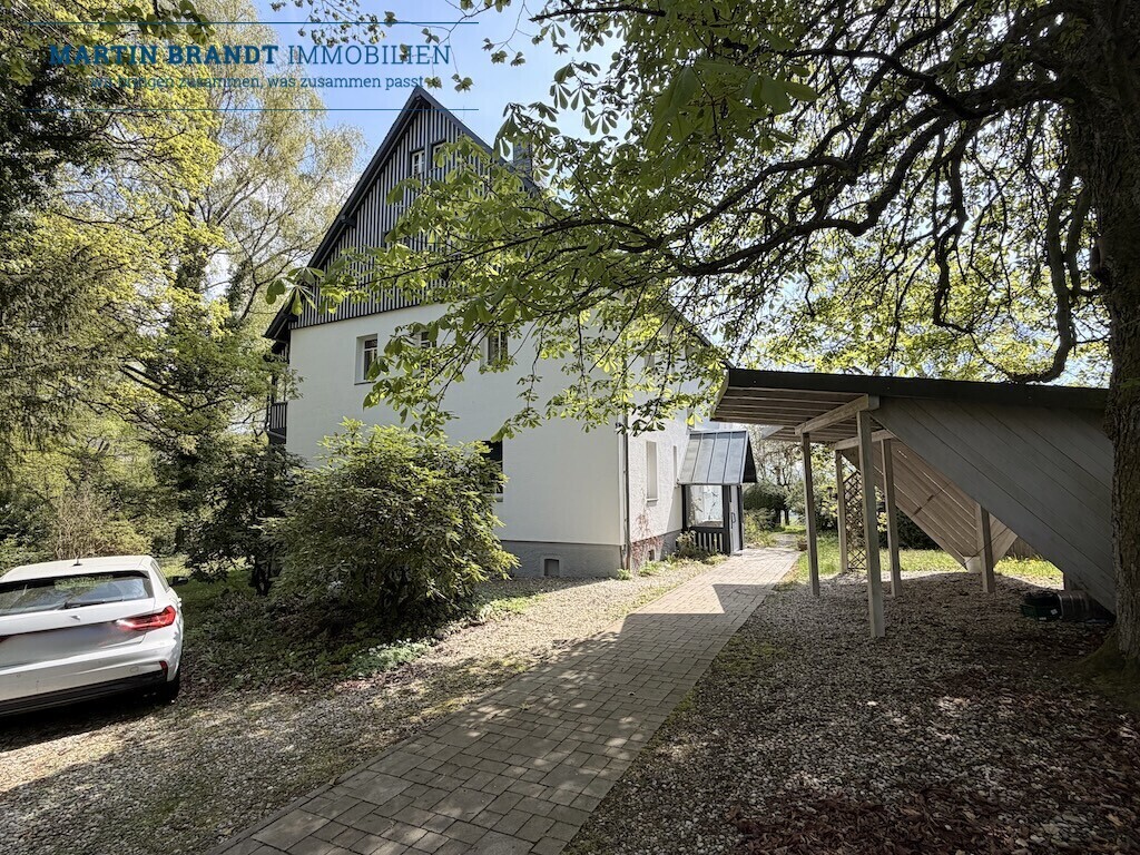 der Weg zum Haus