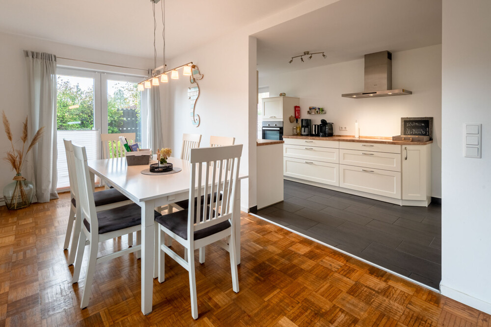 Wohnen/Essen EG