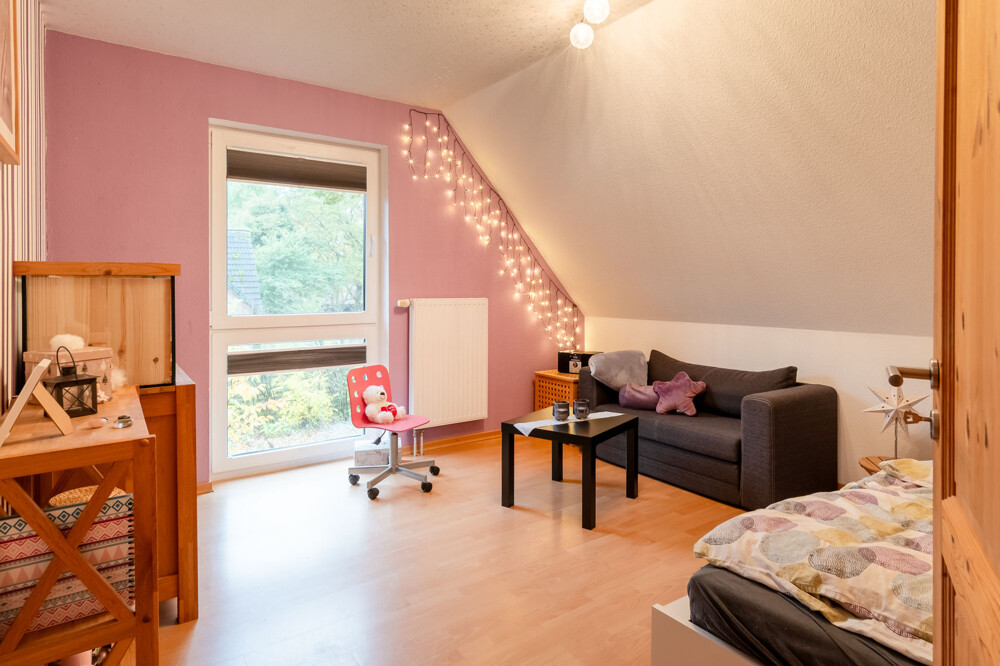 Zimmer 2 OG