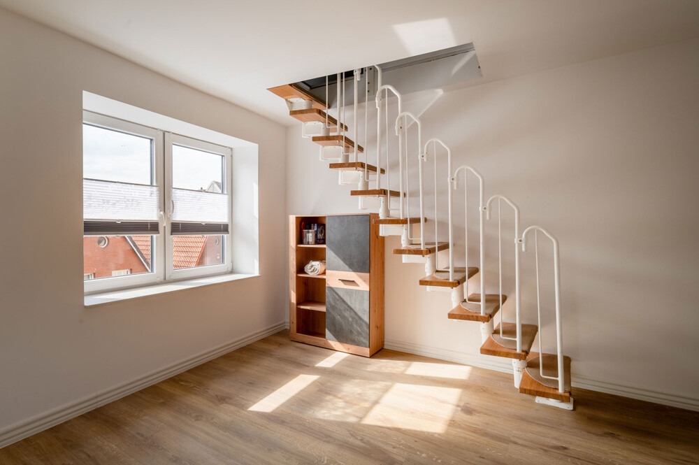 Wohnen/Zugang Spitzboden Whg. 3