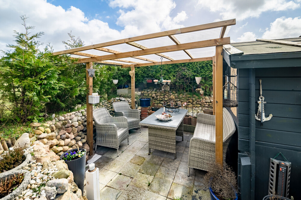 überdachte Terrasse