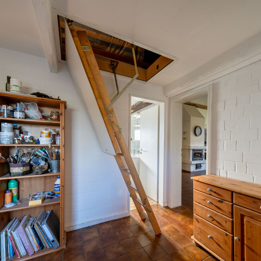 Klapptreppe Dachboden Whg. 1