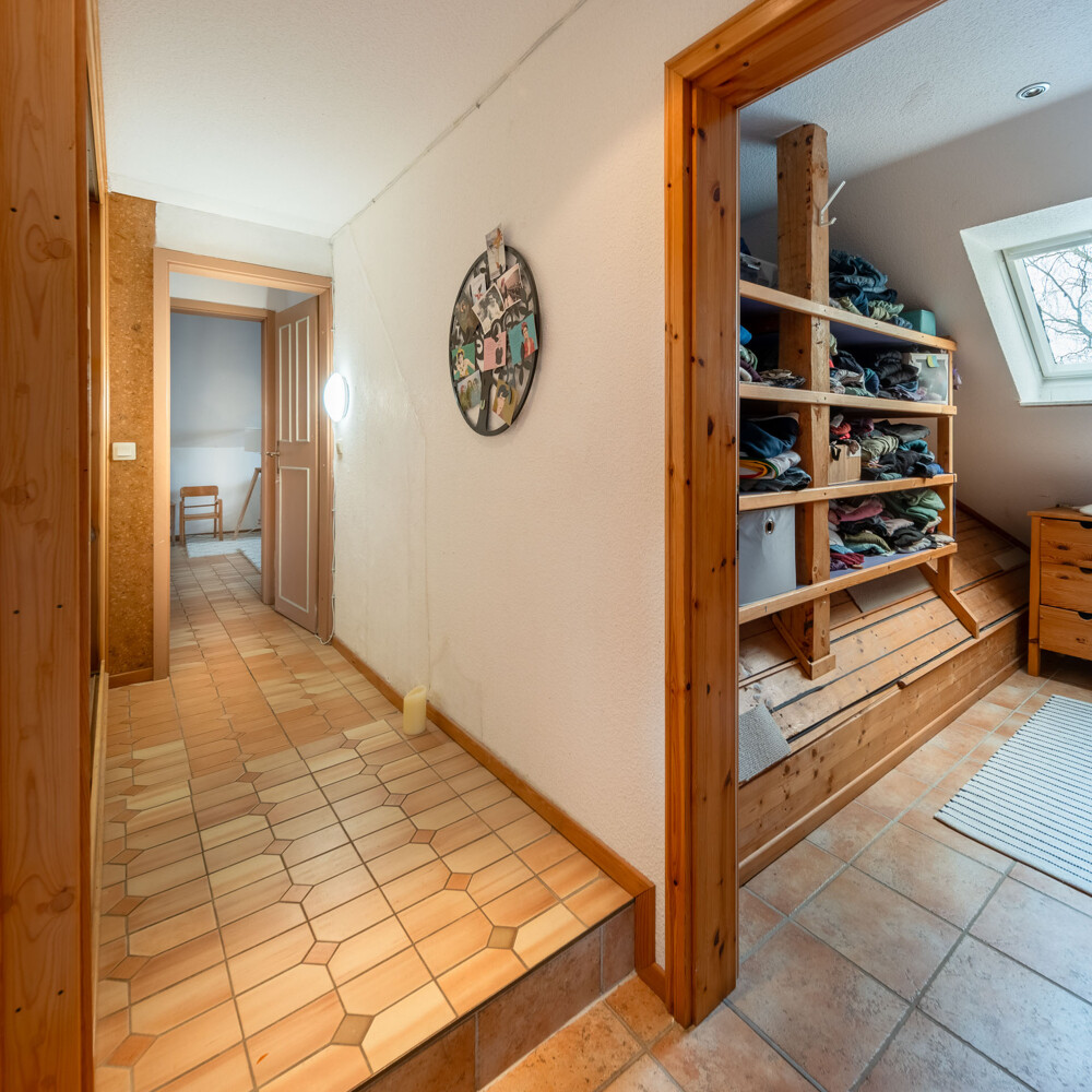 Flur OG