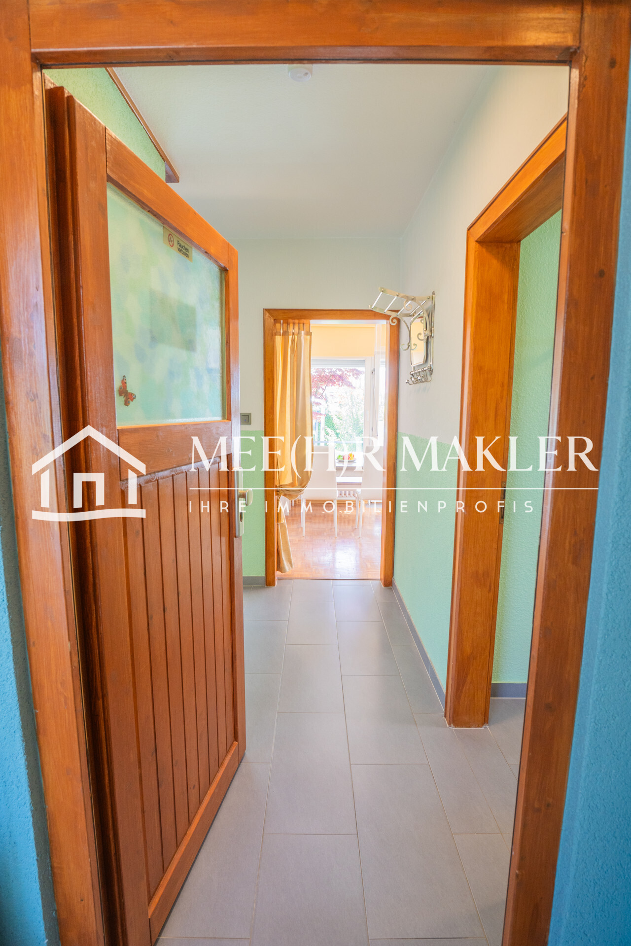 EG - Wohnungseingang : Flur