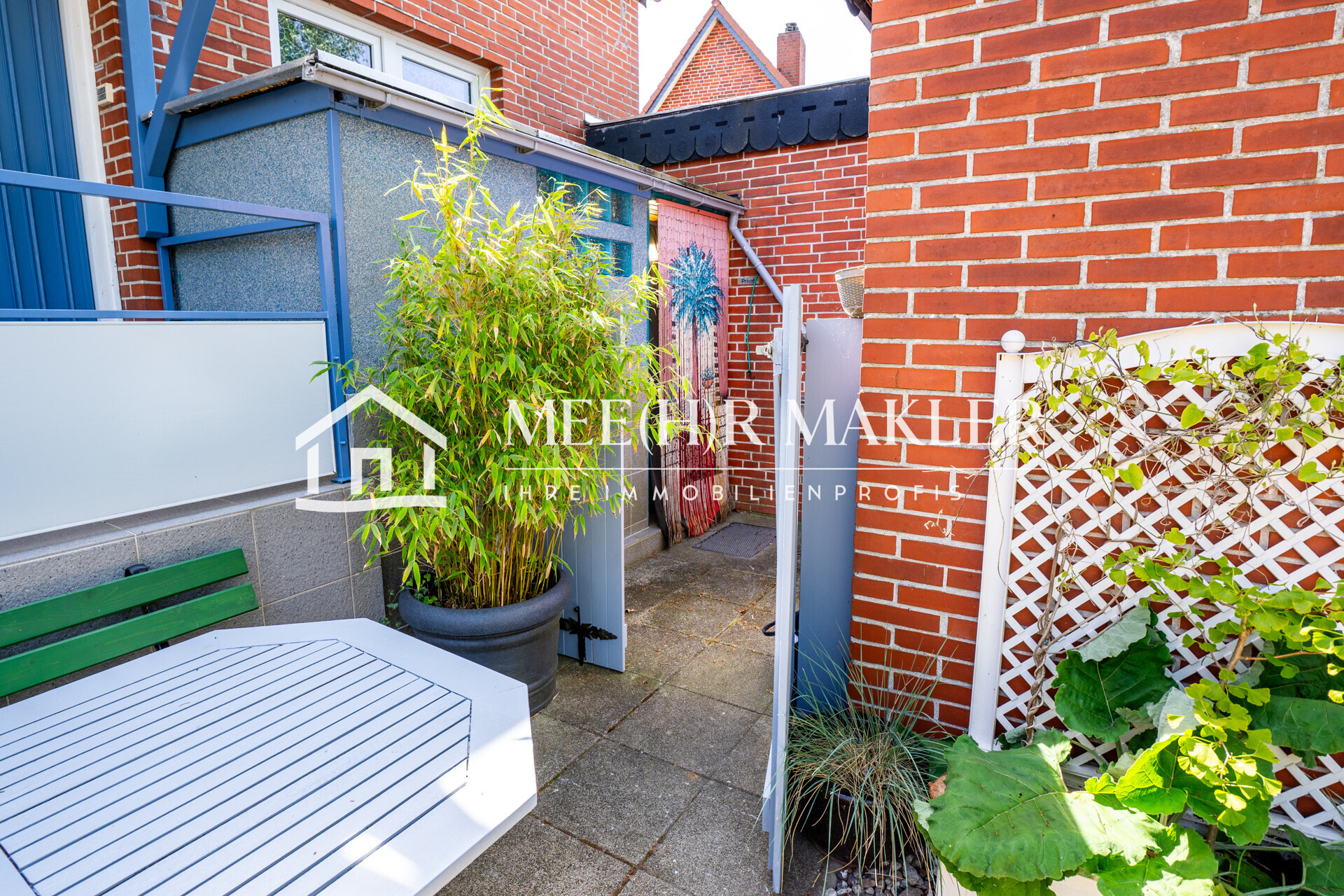 Eingang Kellerwohnung