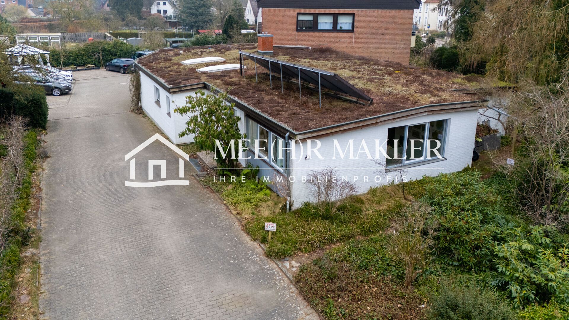 Luftbild strassenseitig