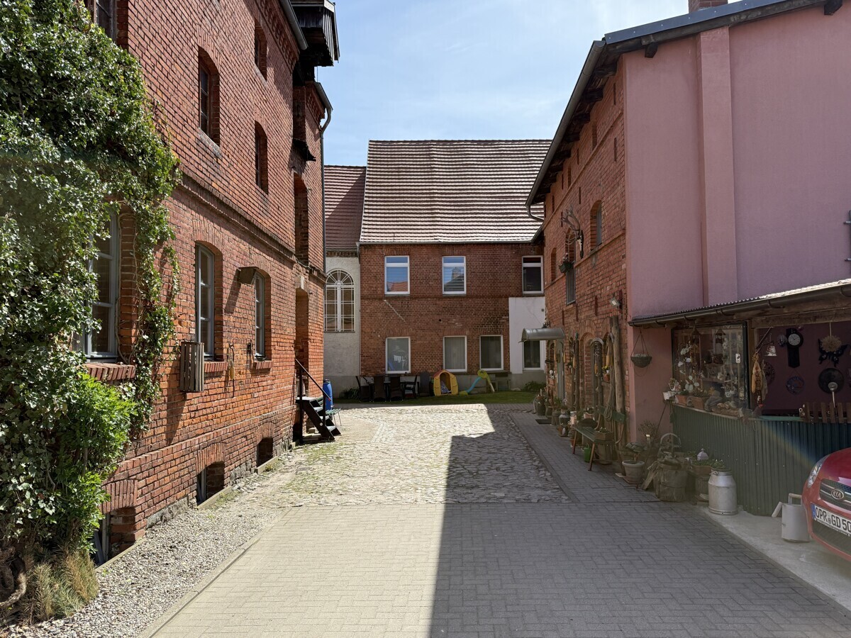 Speicher und Wohnhaus
