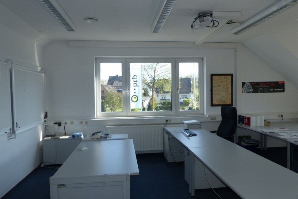Großes Büro2