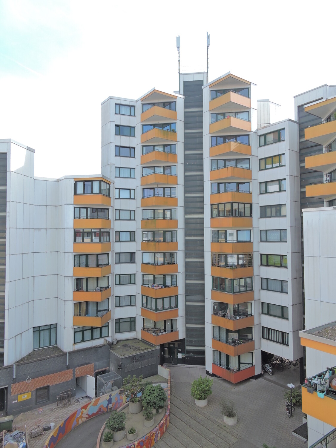 Hauseingang Balkon 2