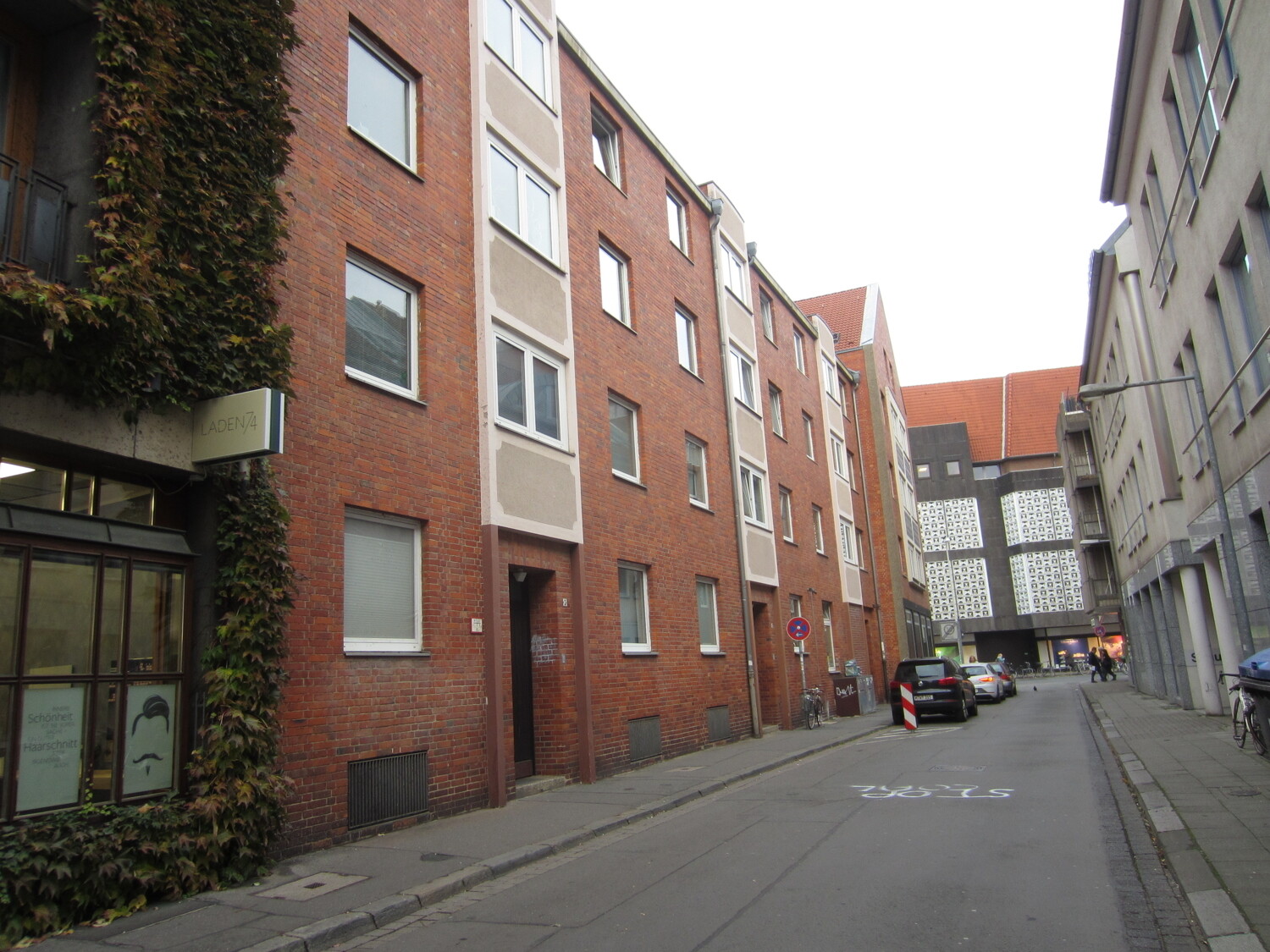 Straßenansicht